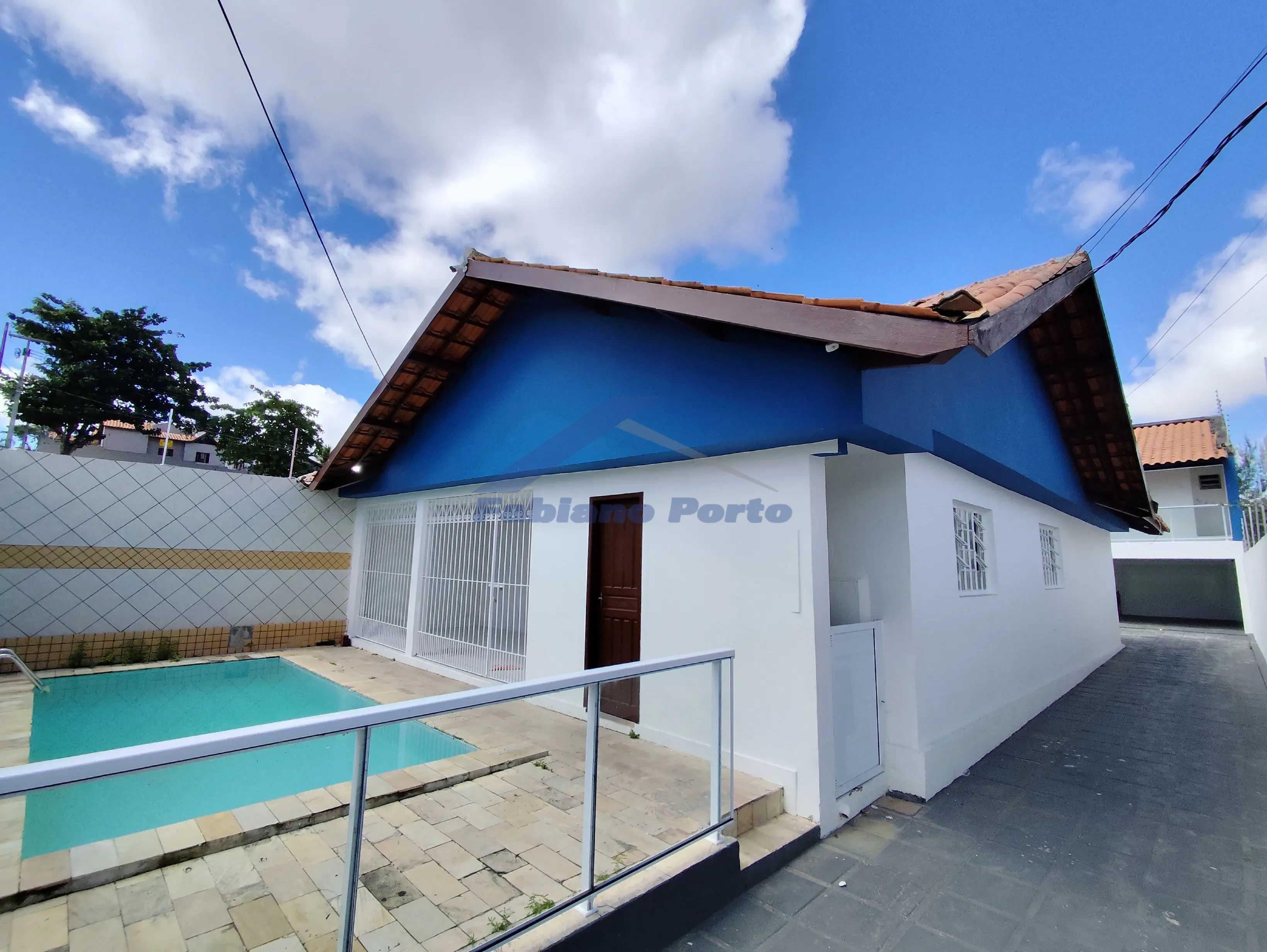 Casa com 5 quartos Bairro Nações — Nações